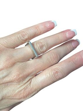 Minimalist Silver Tone Unisex Bar Ring Size 7.5